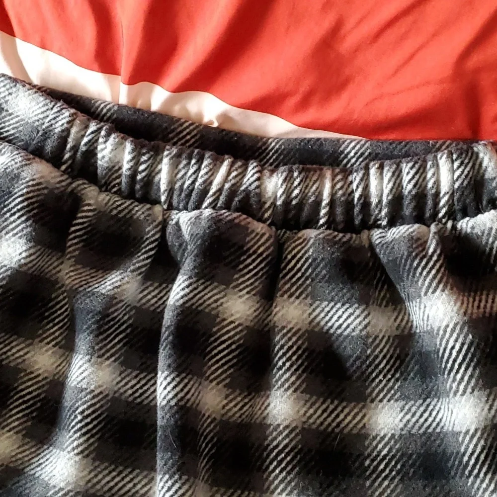 Asymmetrical Fringe Skirt - Picture 5 of 6